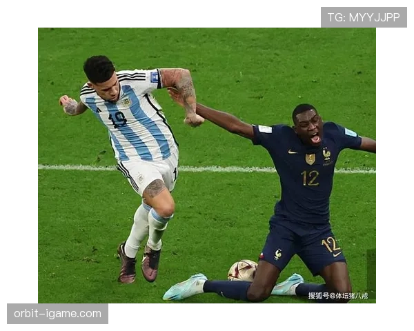 马丁内斯门线技术再创新高，扑救表现惊艳赛场