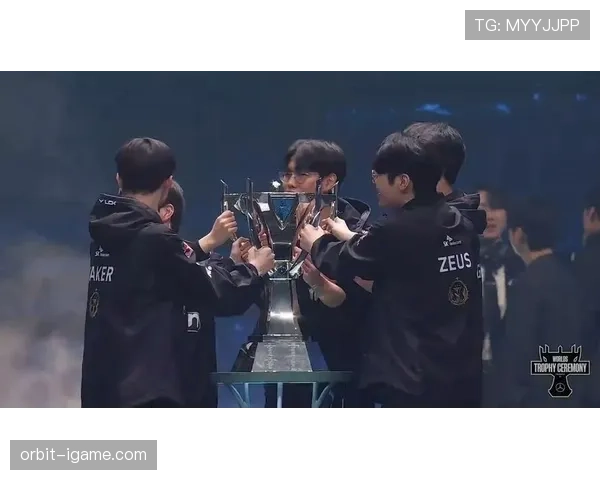 阿克职业轨迹:从荣耀巅峰到悄然隐退,电竞明星的奋斗之路引人深思 阿克职业轨迹:从荣耀巅峰到悄然隐退,电竞明星的奋斗之路引人深思