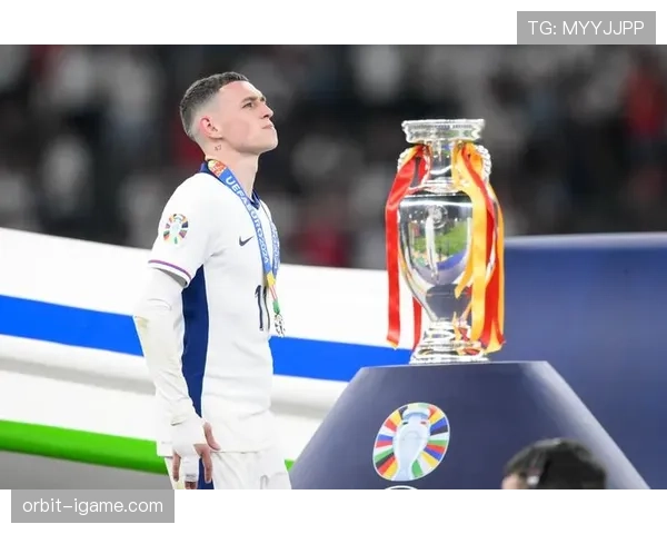 重温经典：欧洲杯历史上的高光时刻为何至今仍令球迷热血沸腾