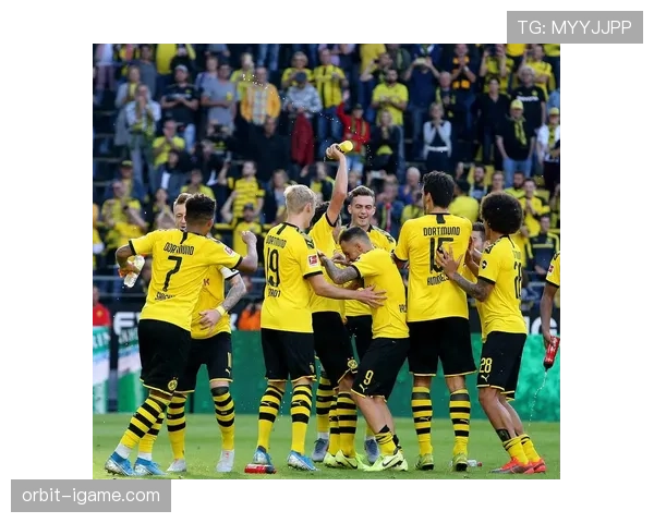 阿什拉夫外租多特蒙德赛季边翼卫爆发解析 阿什拉夫外租多特蒙德赛季边翼卫爆发解析