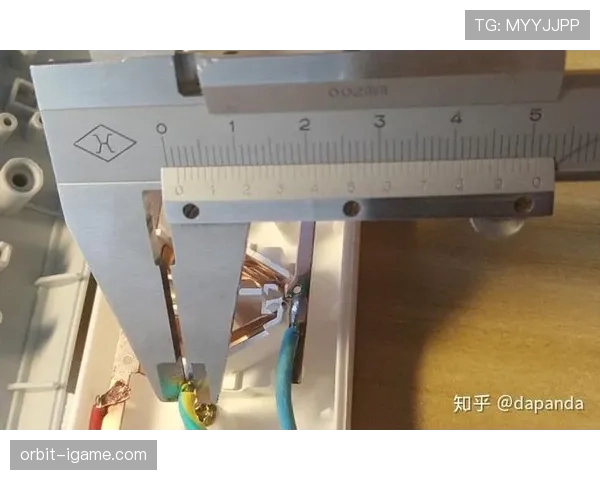 规则拆解型:门线判定标准详解,如何准确识别全球过门线? 规则拆解型:门线判定标准详解,如何准确识别全球过门线?